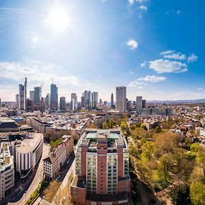 Hilton Frankfurt City Centre